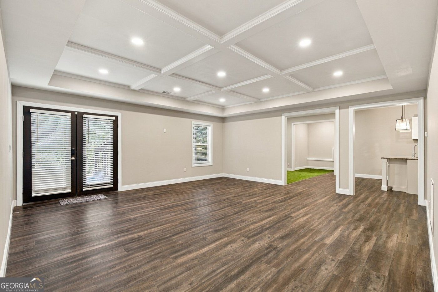Basement recreation room