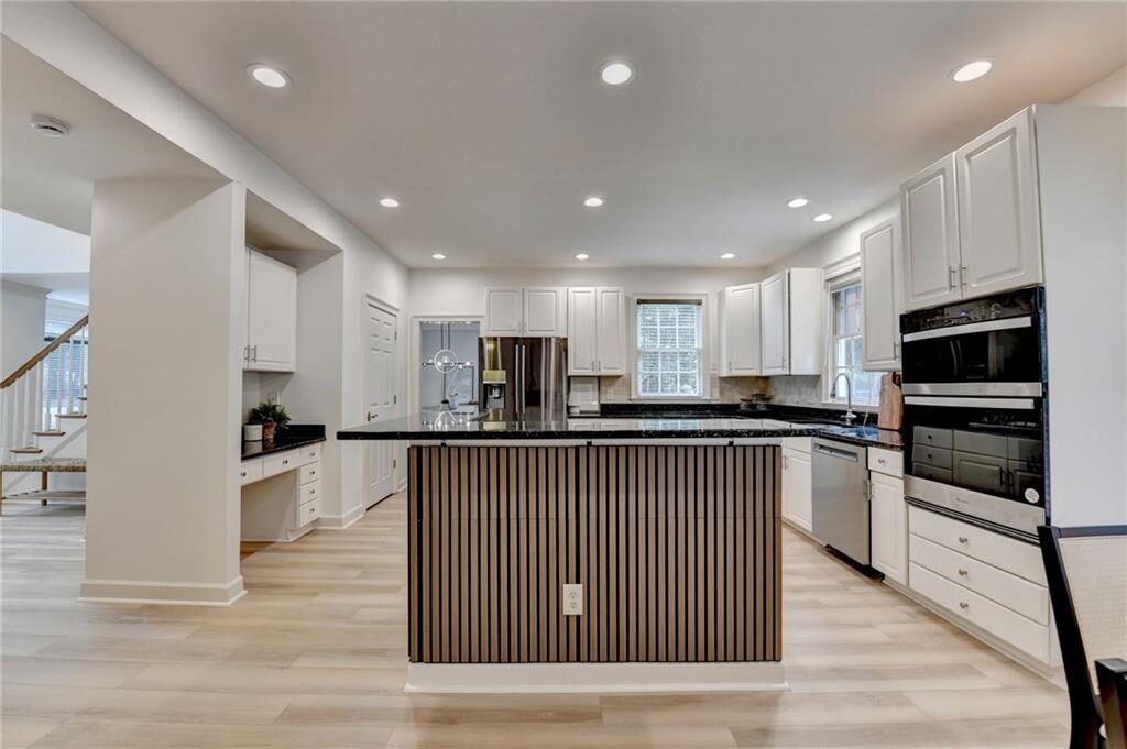 Kitchen island