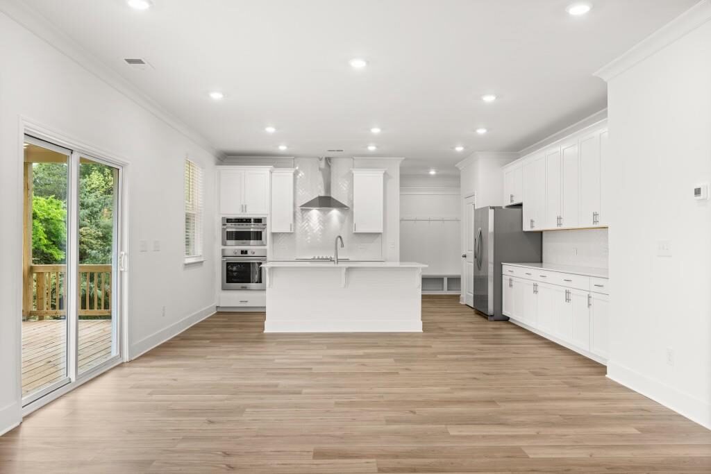 Open kitchen