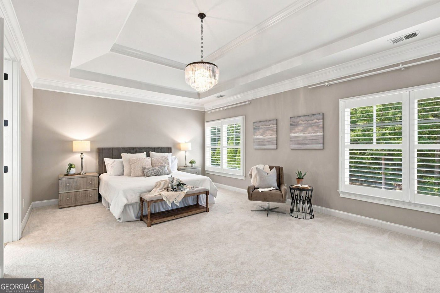 Primary suite