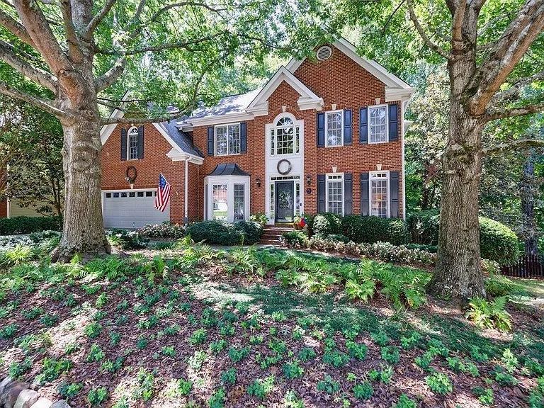 Brick colonial home in Riverglen, Suwanee